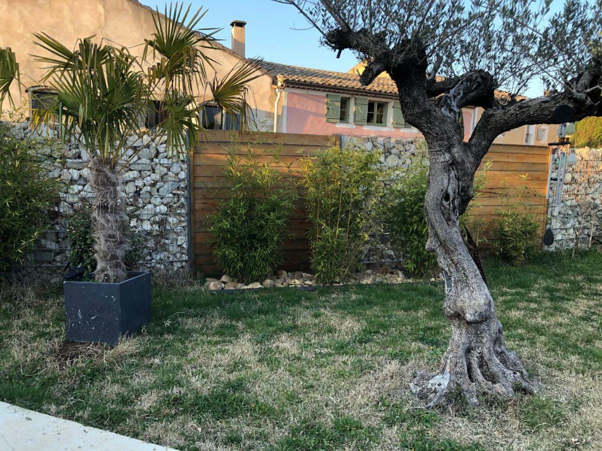 Le Luberon Des Artistes Villa Oppède Eksteriør billede